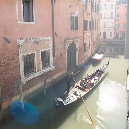 Apartments In San Marco With Canal View By Wonderful Italy Venice Exterior photo